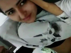 Seductive Indian beauty Muskan Malik in a passionate video