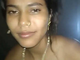 Desi bhabi takes control in steamy video