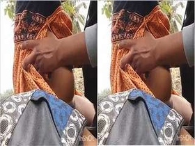 Desi wife enjoys outdoor sex with her lover