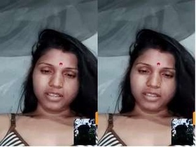 Horny woman teases her boyfriend with her big tits in a video call