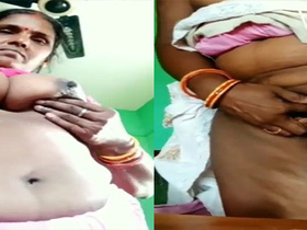 Bhojpuri bhabhi flaunts her boobs and pussy in a live video chat