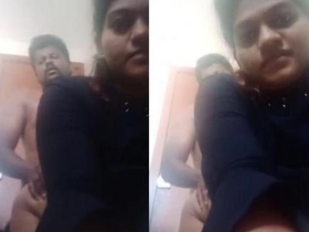Tamil babe gets fucked by her boss in a steamy video