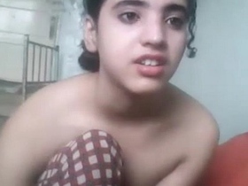 Cute Desi teen gets naughty in steamy video