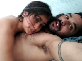 Indian lovers have a passionate encounter