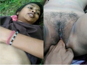 Desi babe enjoys oral and manual sex with her partner