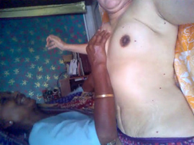 Indian aunt gives a sensual massage to her employer