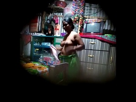 Hidden camera captures bhabha's big boobs in a steamy video