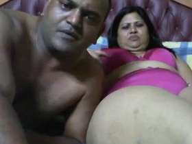 Watch a couple from Lucknow engage in foreplay live on camera