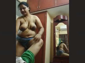 New Tamil bhabhi videos featuring sultry and seductive desi sex