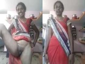 Telugu bhabhi strips naked and pleasures herself