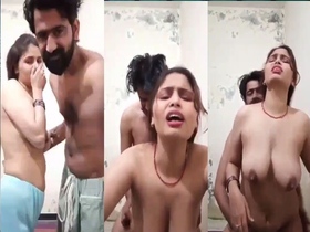 Muslim bhabi's steamy bathroom video MMS