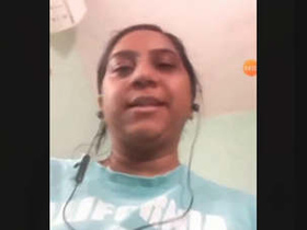 Indian wife reveals her breasts during a video chat