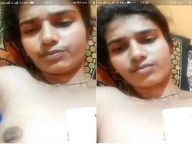 Indian girl flaunts her body in a video call