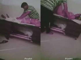 Desi bhabhi gets massaged and fucked by a parlor guy