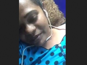 Desi bhabhi pleases her partner over video call