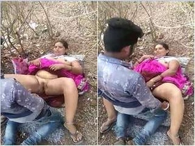 Desi bhabi and young guy enjoy outdoor sex in pure Hindi audio