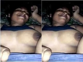 Desi wife goes nude for her husband in video