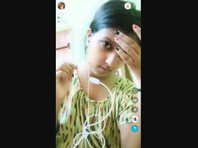 Ruhi reveals her nakedness in a private session