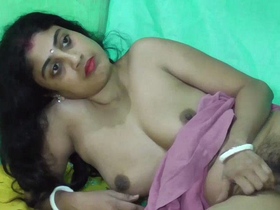 Desi wife's video features her hairy pussy and sexy moves
