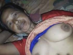 Desi bhabhi from Purulia village gets fucked hard