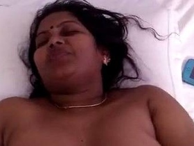 Desi BBW Aunt Priya's plea: Stop the sex tape