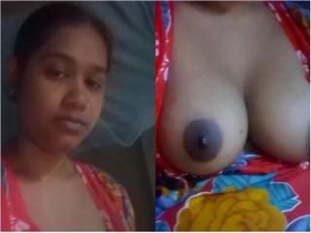 Exclusive video of a Desi girl exposing her breasts and vagina