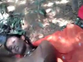 Tamil couple has sex in the jungle as amateur couple from a village