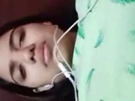 Indian girl chats and urinates on camera