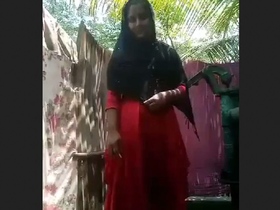 Unique outdoor bathing experience with a surprising element