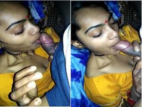 Indian bhabha gives a seductive blowjob