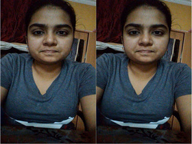 Indian girl gives a blowjob and gets fucked in part 1