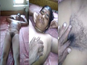 Telugu auntie gets naked for your pleasure