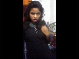 Najma Begum's sensual performances in Desi films