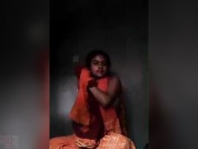Bengali model performs live for her boyfriend on camera