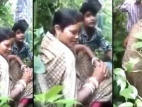 Desi MMS video captures a hot outdoor sex encounter with a bhabhi