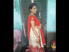 A horny Indian wife cheats on her husband with her lover in the countryside