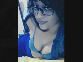 Hot Tamil girl's selfie obsession continues in part 3