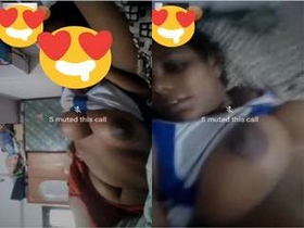 Exclusive Tamil girl flaunts her breasts on video call