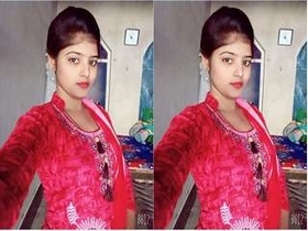 Hot Indian babe strips naked and flaunts her body for money