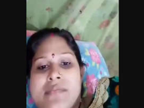 Auntie's sensual evening escapade in a revealing gown