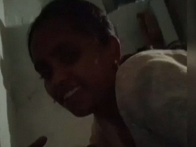Desi lovers have steamy sex in their village home