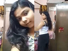Indian girl's intimate self-portrait showcasing her voluptuous and attractive rear end for her boyfriend