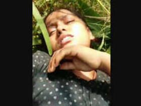 Indian girl's wild sex in the jungle