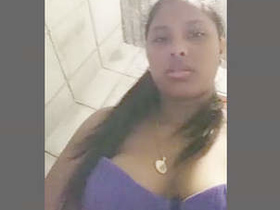 Tamil girl masturbates with a bottle