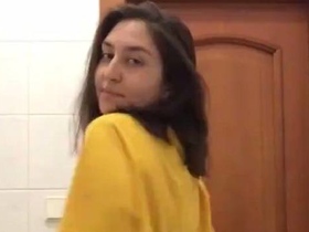 Naughty Indian girl NRI shows off her nude body in solo video