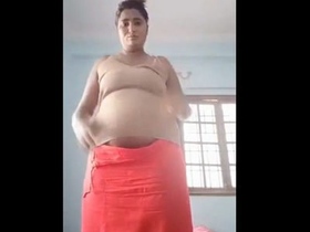 Swathi Naidu's latest dress change while shooting video