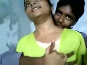 Indian girlfriend's big boobs and foreplay in homemade porn video