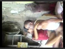 Anuradha, a young Marathi girl, gets fucked by her uncle in a steamy video
