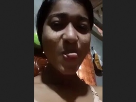 Bangladeshi girl pleasures herself with her fingers in public