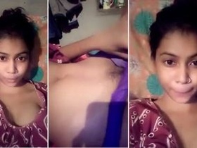 Desi teen's sexy selfie video with Hindi tagging